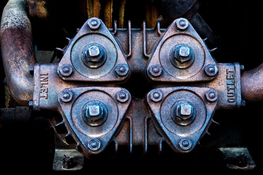 The Beauty of Old Machines - Gert Van-Ommering