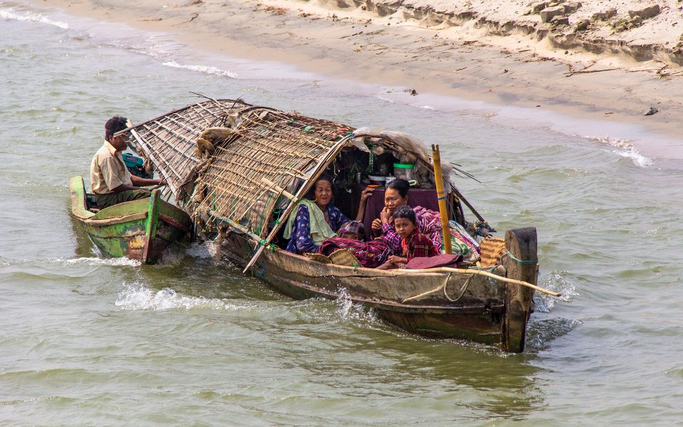 Local Transportation in Myanmar 05 - Gary Cawood